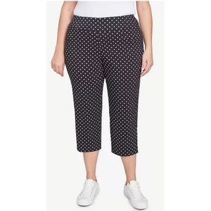 Hearts Of Palm Polka Dot Capri Pants